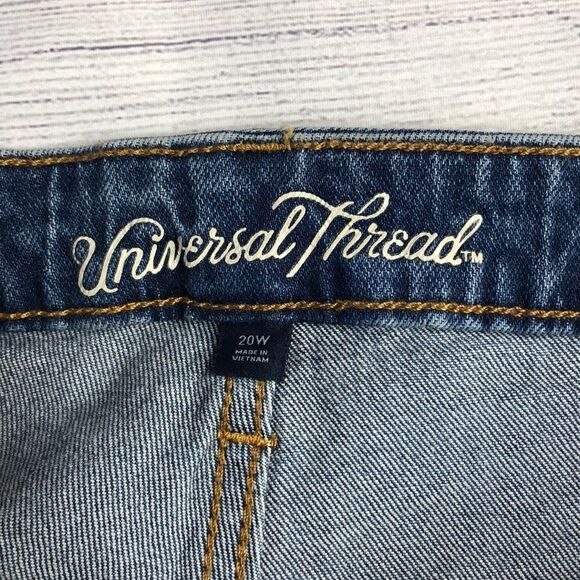 Universal Thread High Rise Boyfriend Jean Shorts Size 20W NWT - Picture 7 of 9